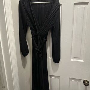 Elegant Black Pleated Wrap Dress